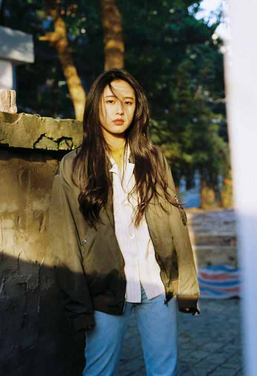 老鹰击溃上海队,武切维奇在意甲焦点战接管比赛—篮球世界的跨洲交响曲